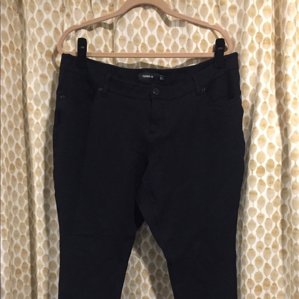 Torrid Skinny Pant - Black All-Nighter Ponte Sz 18